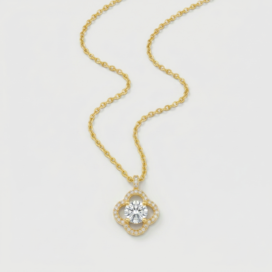 Close detail of the five pear-cut petals and the fine chain
